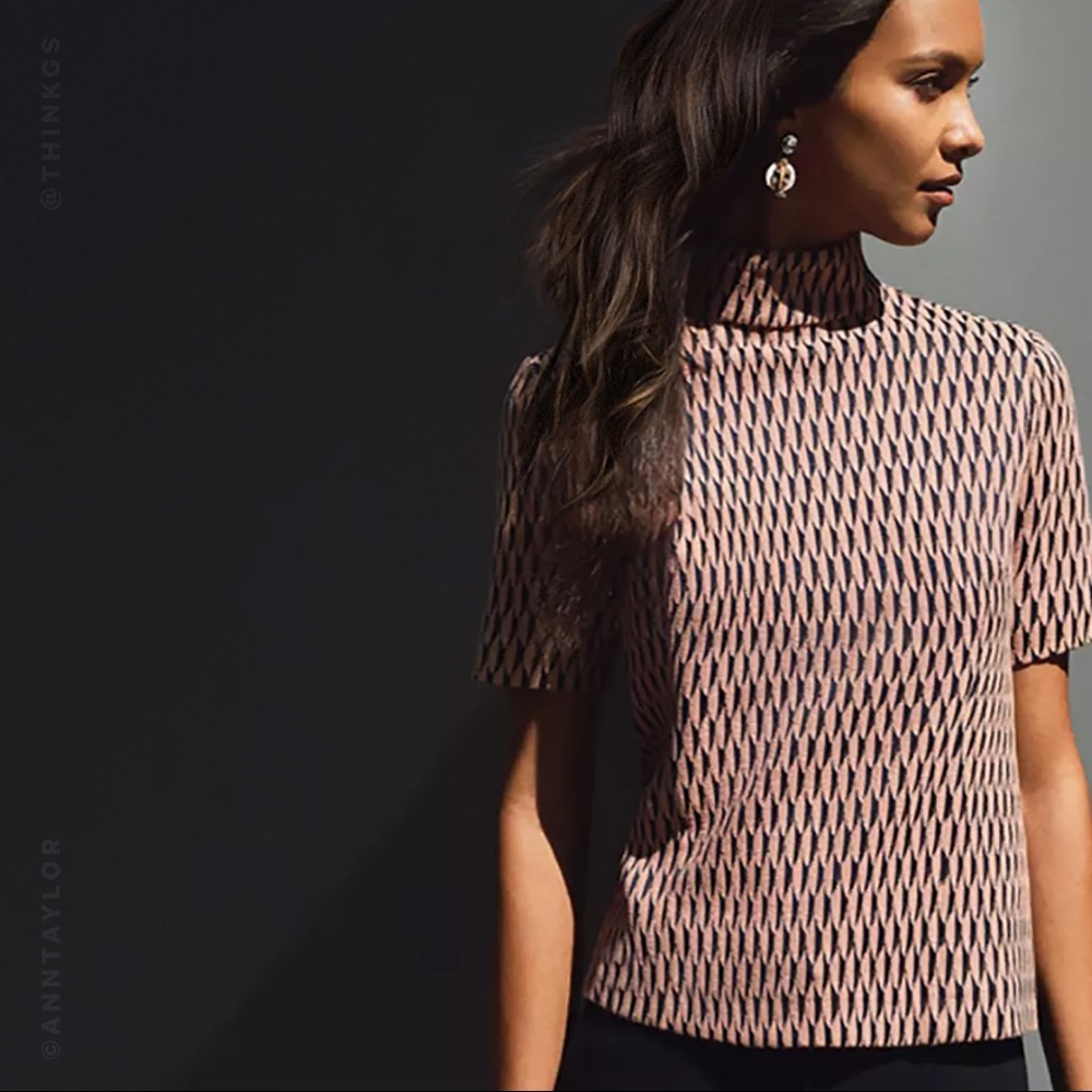 Ann Taylor Pink Jacquard Geometric Mockneck Top